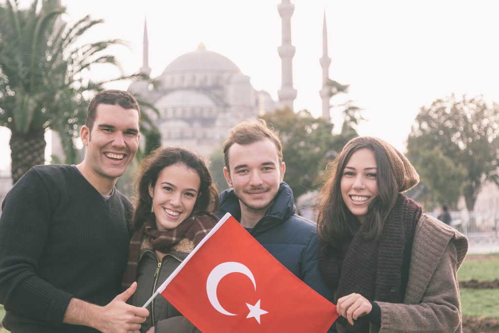 Türk Vatandaşlığı İçin Yeni Düzenlemeler: 2025 Güncellemeleri